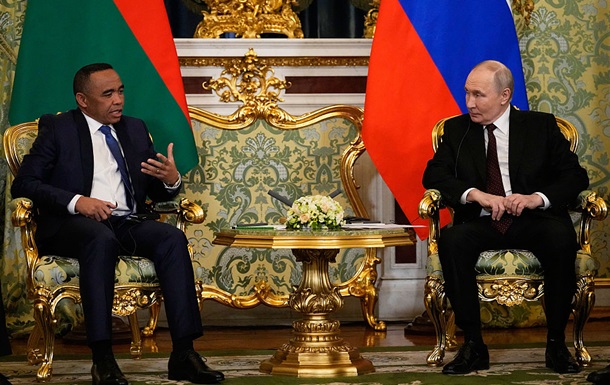Путин усиливает влияние на Мадагаскаре - СМИ
