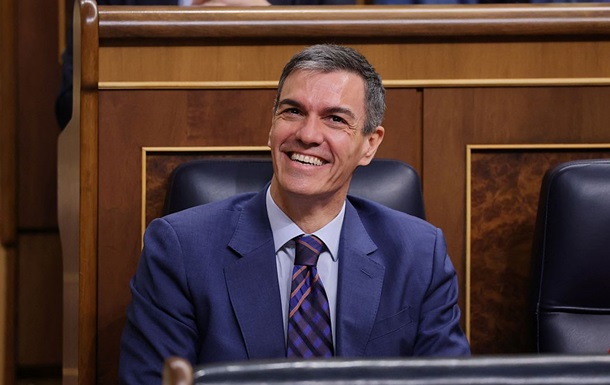 Испания легализует полмиллиона мигрантов