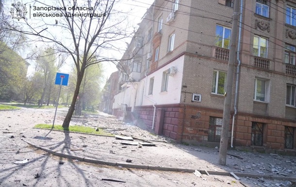 Россияне атаковали Запорожье, есть пострадавшие