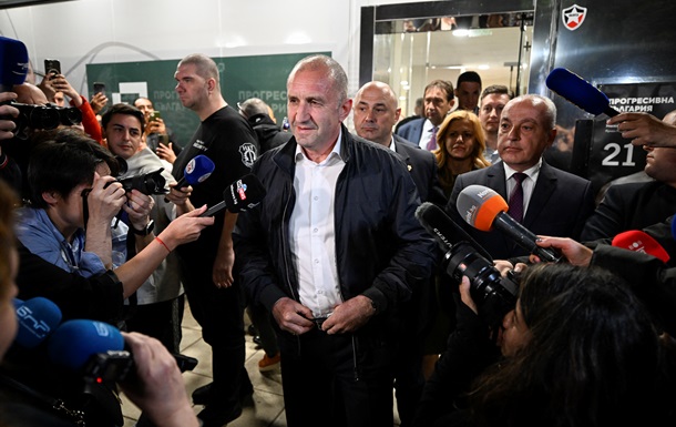 На выборах в Болгарии побеждает пророссийская партия