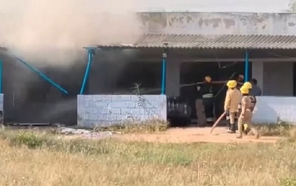 В Индии произошёл взрыв на заводе фейерверков, 25 погибших