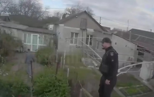 В Одессе на ребенка напал вооружённый мужчина