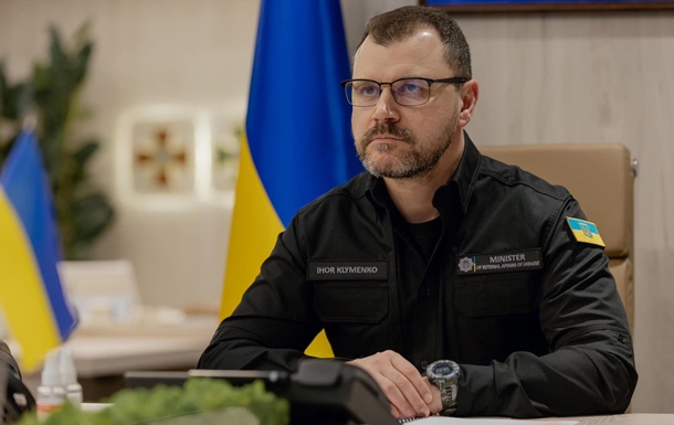 Патрульные будут по очереди жить на полигонах - Клименко