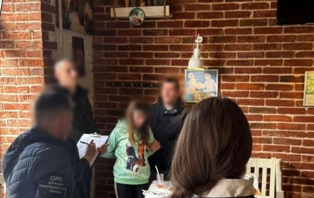 В Луцке женщина продала 6-летнего сына за 25 тысяч долларов