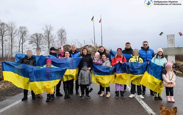 В Украину удалось вернуть более 2100 детей, похищенных Россией - Зеленский