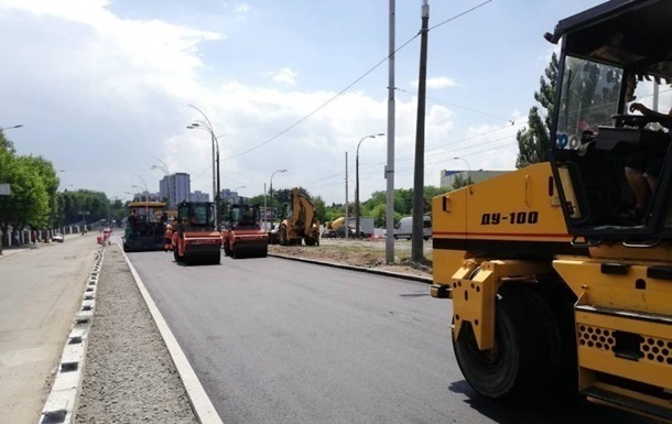 В Киеве на полгода ограничат движение на Броварском проспекте