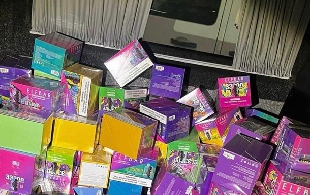 На Волыни задержали партию вейпов на 2 млн