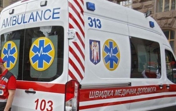 В Харькове произошел взрыв автомобиля: пострадал прохожий