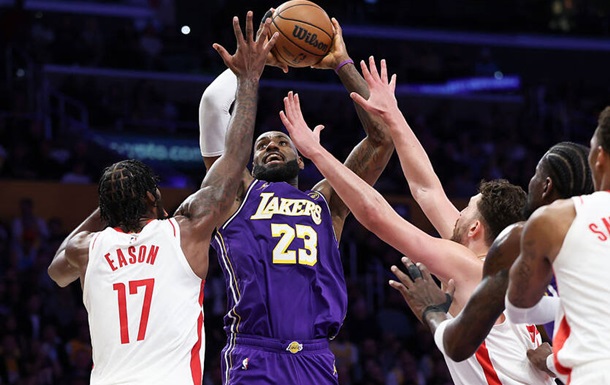 НБА: Хьюстон во второй раз одолел Лейкерс