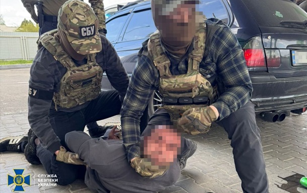 Викрито вісім масштабних схем  ухилянтів 