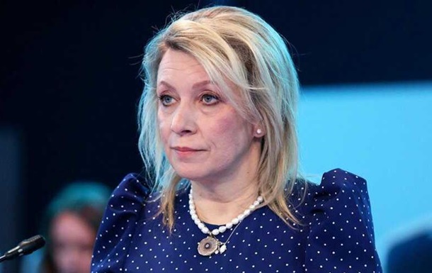 В РФ пожалілися на  примусову  видачу паспортів США дітям дипломатів
