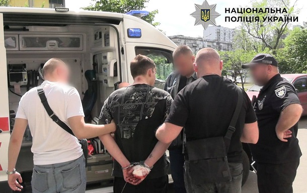 В Киеве мужчина сорвался с 11 этажа, убегая от россиянина
