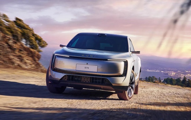 Китайская AUDI представила электрический кроссовер E7X