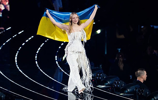 Евровидение-2026: Lel&eacute;ka со сцены воскликнула "Слава Украине!"