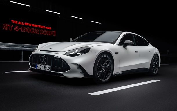 Mercedes-AMG представила свій найпотужніший автомобіль в історії