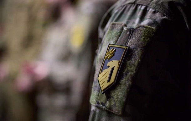 За чотири роки з полону звільнили менше половини азовців