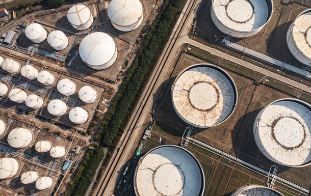 Азия исчерпала запасы нефти - аналитик
