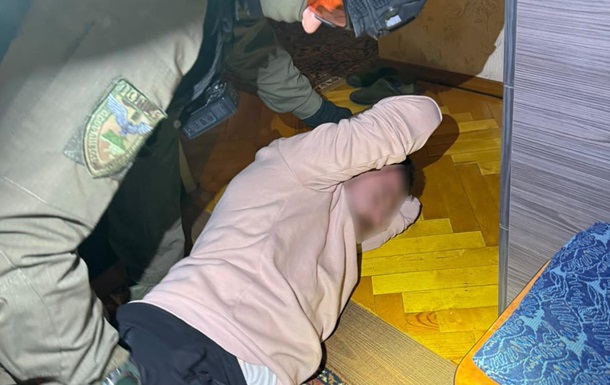 У Львові затримали чоловіка, який напав з ножем на військового ТЦК