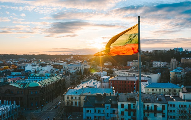 Литва планує витратити на оборону понад 5% ВВП