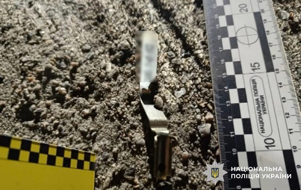 У Дніпрі чоловік кинув гранату у поліцейських і загинув