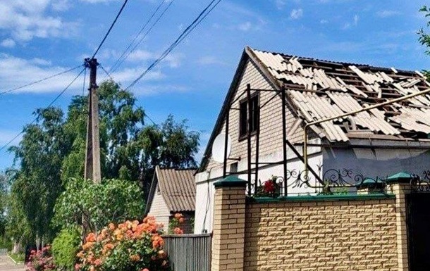 Росіяни вдарили КАБом по Дніпропетровщині: семеро поранених