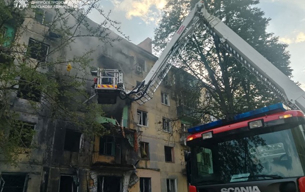 Росіяни вдарили по Павлограду: п'ятеро поранених