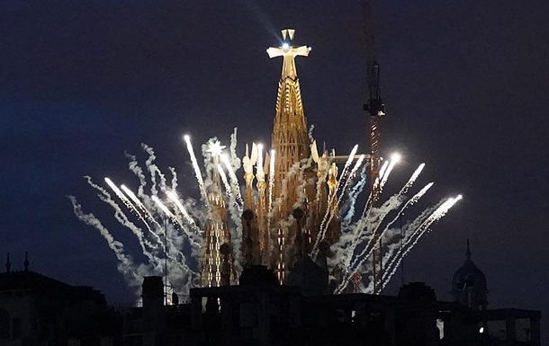 Папа Лев XIV відкрив Вежу Ісуса у храмі Святого Сімейства