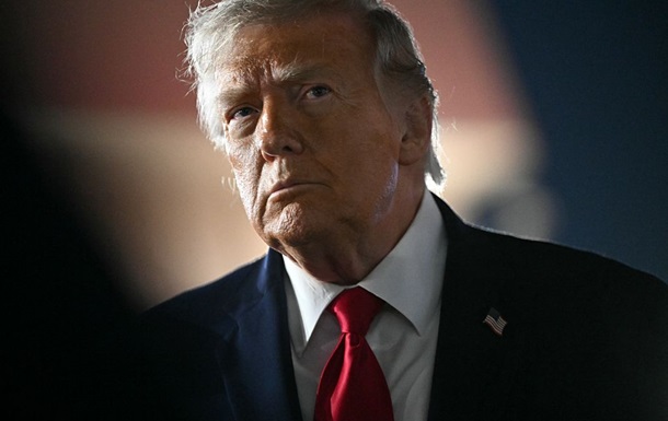 Трамп передумал бомбить Иран