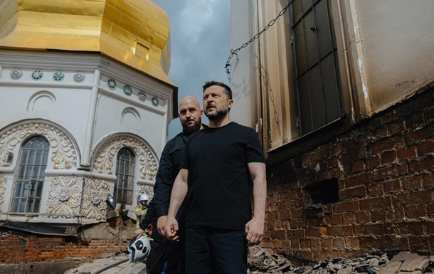 Зеленський пообіцяв відповідь на масовану атаку РФ