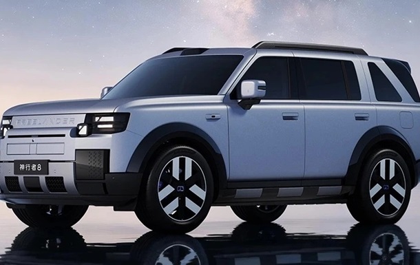 Новий Freelander показали на офіційних фото
