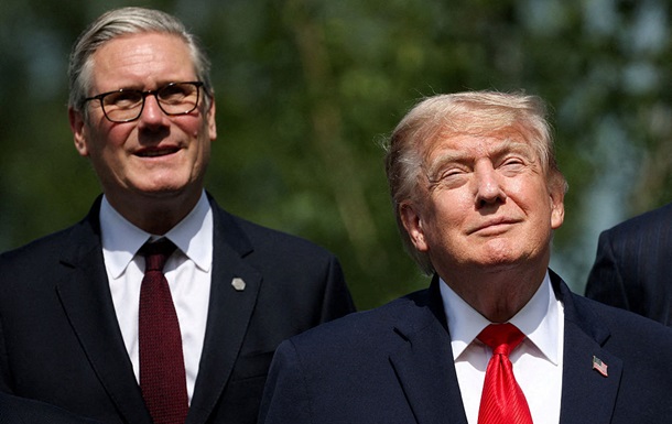 Трамп заявив про швидку відставку Стармера