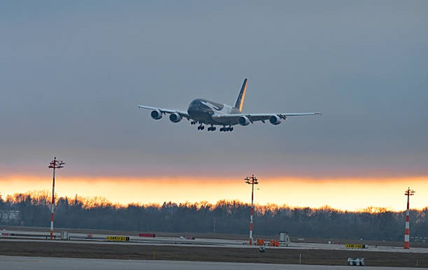 Airbus проведе перевірку літаків після виявлення тріщин на крилах