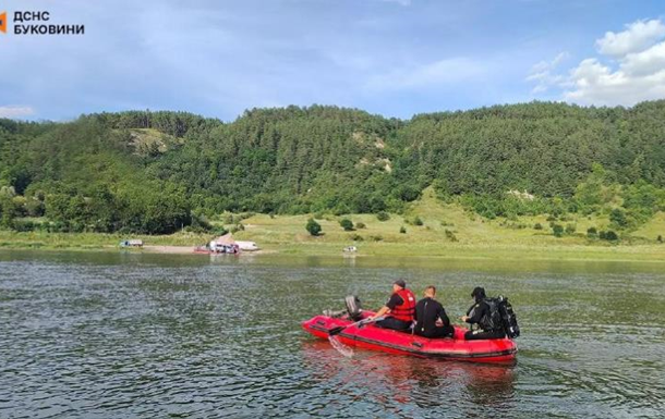 На Буковині шукають чотирьох людей, які зникли на Дністрі