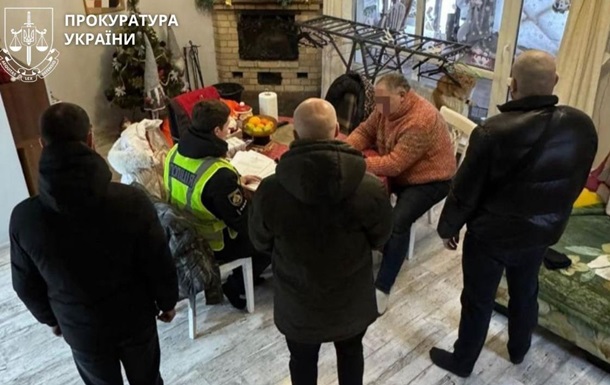 Екскомандир переплатив 36,6 млн на зимових куртках і штанах для військових