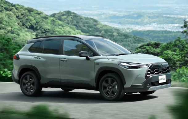 Toyota представила юбилейную специальную версию Cross к 60-летию Corolla