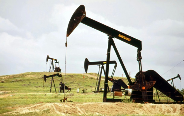 Цены на нефть снизились из-за нового решения ОПЕК+