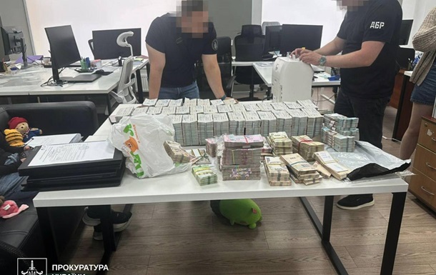 Розслідується привласнення коштів під час закупівлі дронів на майже 7 млрд 