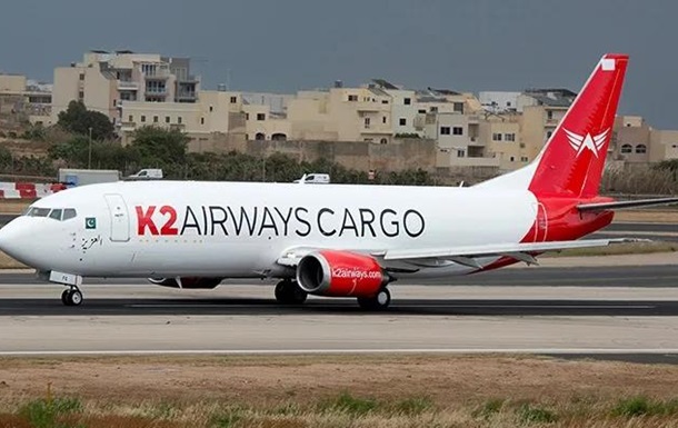 Boeing 737 подал сигнал бедствия и исчез у берегов Пакистана