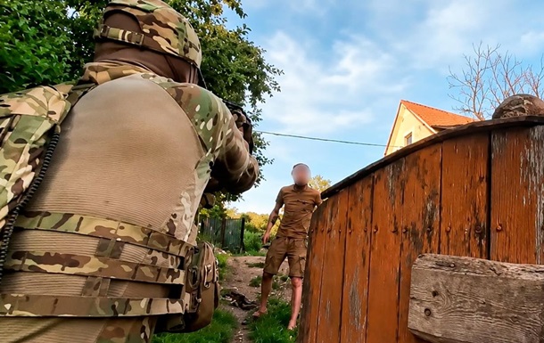 На Вінниччині СЗЧ-шник сокирою відбивався від представників ВСП