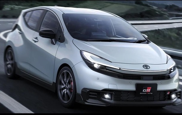 Toyota представила спортивную версию Aqua GR Sport