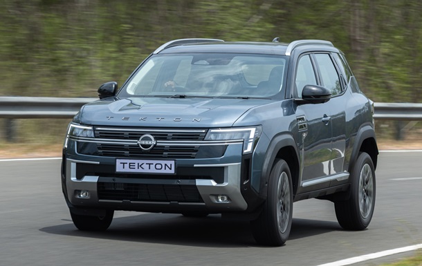 Nissan представила кроссовер на базе Renault Duster