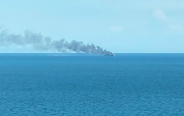 Россия атаковала два торговых судна в Черном море: погиб капитан