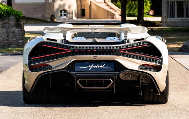 Bugatti выпустила последний автомобиль с двигателем W16