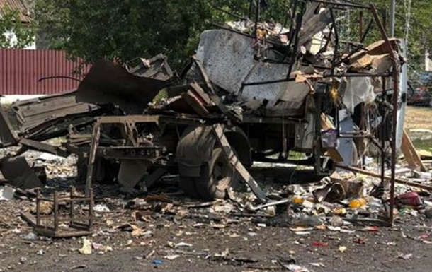 Росіяни влучили в авто з цивільними на Донеччині, є загиблі
