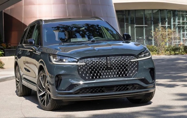Ford відкликає майже 388 тисяч позашляховиків