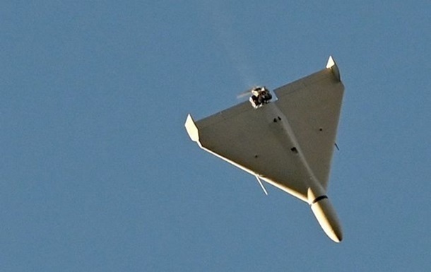 Російський дрон влучив в авто у Харкові: загинув водій