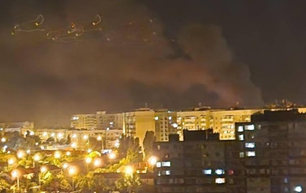 У Бєлгороді скаржаться на масовану атаку БПЛА