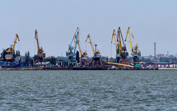 Атака БПЛА вызвала проблемы в работе портов Азова и Таганрога
