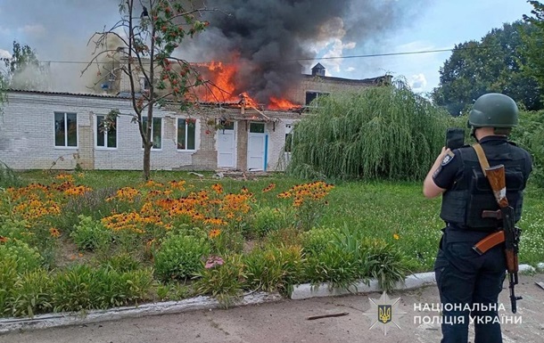 РФ нанесла удар по Николаеву днем: есть разрушения жилых домов