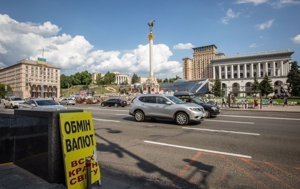 Курс гривні зміцнився в обмінниках